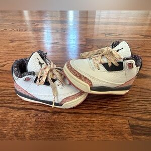 Jordan 3 Vintage Floral Toddler Girl  - Size 5C